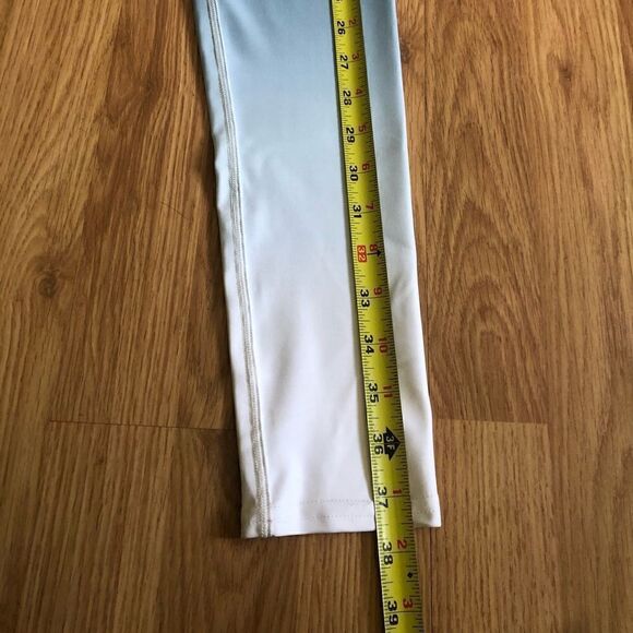 MAUILIFE CAKE 50 SPF Blue/Gray/White Leggings Women’s SIZE SM - Picture 4 of 9